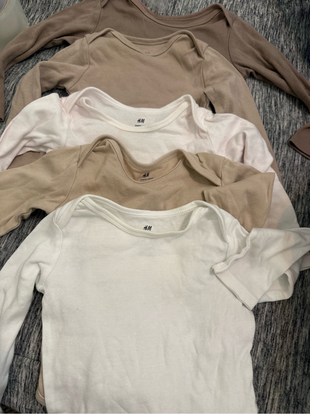 H&M Kids Long-Sleeve Bodysuits Pack in White, Light Pink, Tan, Brown bundle of 5